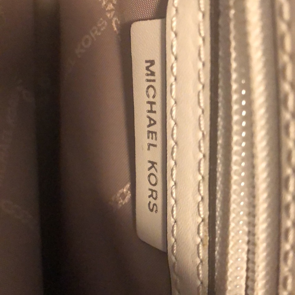 Micheal Kors Purse and Wallet Set - Picture 3 of 5